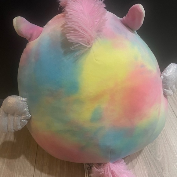 Squishmallow Paisley the Unicorn - Picture 2 of 4